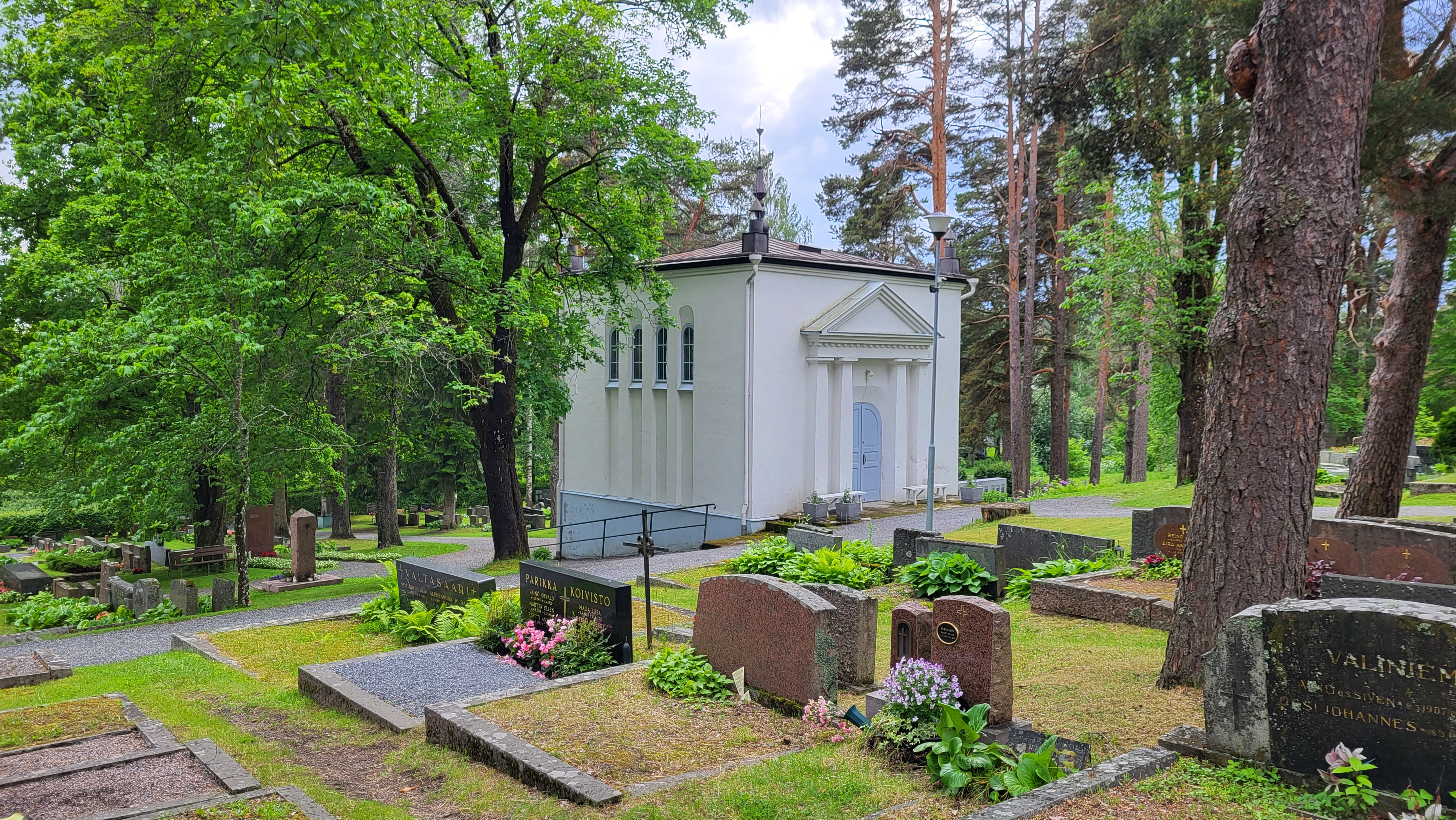 Akaan vanha siunauskappeli kesällä 2025