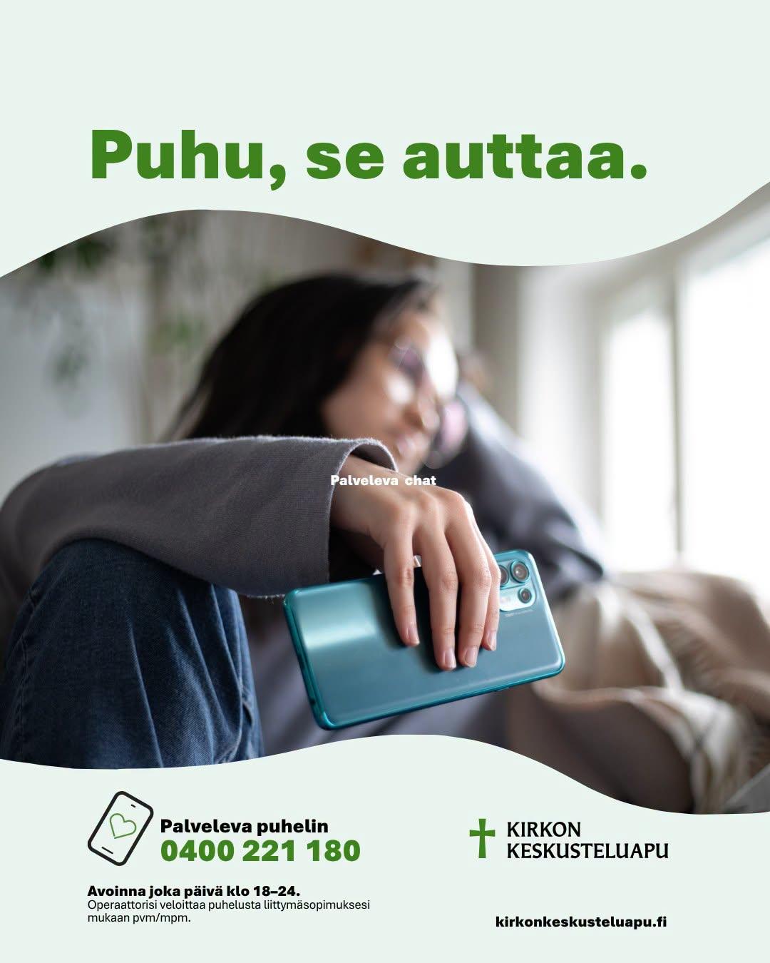  teksti puhu, se auttaa. kuvassa naisen kädessä roikkuu kännykkä.